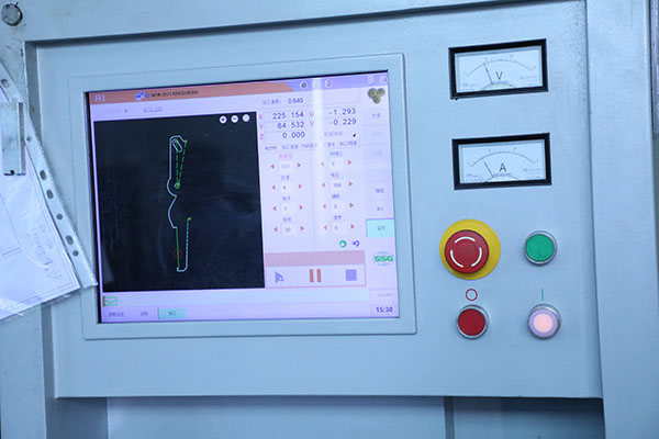 全自動智能點膠機調試