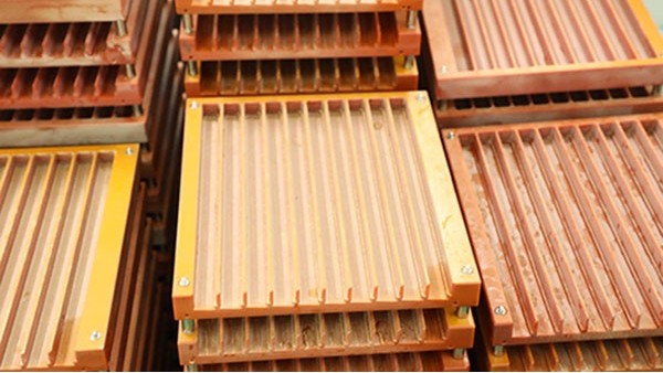 大型自動(dòng)點(diǎn)膠機(jī)