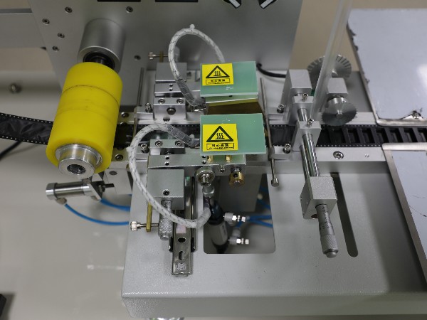 半自動(dòng)元件編帶機(jī)