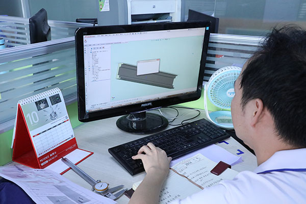 蘇州全自動點膠機設計