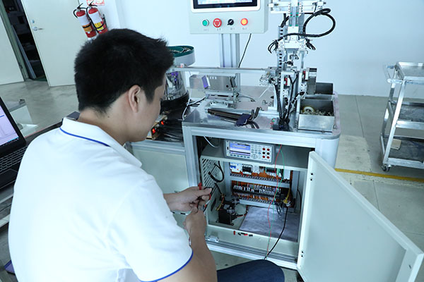 控制器自動點膠機