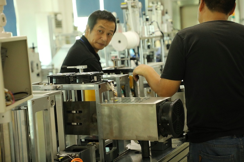 視覺(jué)點(diǎn)膠機(jī)