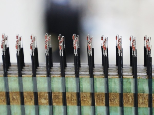 NTC傳感器自動裁線排板焊接機