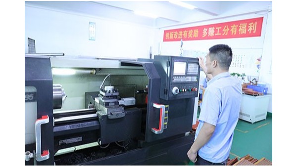 全自動點膠機公司