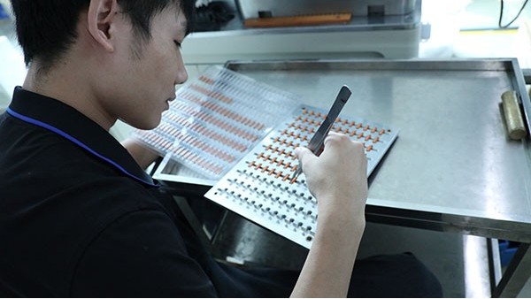 點(diǎn)膠機(jī)比較好的品牌